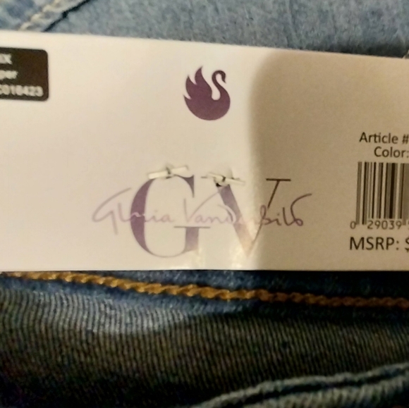 Gloria Vanderbilt Amanda 2.0 Jeans - new - size6 slimleg - Picture 2 of 2